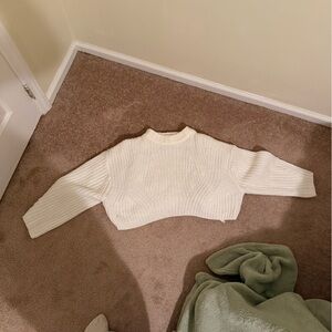 Cozy White Women’s Cropped Sweater
